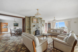 Sitting room- click for photo gallery